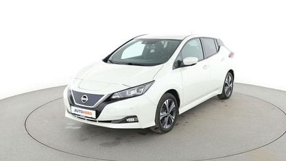 Gebraucht Nissan Leaf N-Connecta 160 kW (218 PS) 2021 Weiß Kleinwagen