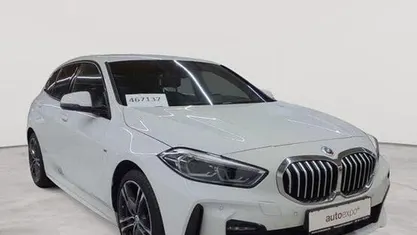 Gebraucht BMW 120 M Sport 190 PS (139 kW) 2023 Alpinweiß Kleinwagen
