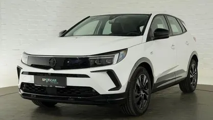 Gebraucht Opel Grandland X 145 PS (106 kW) 2024 Weiss SUV