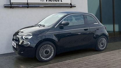 Brugt Fiat 500e Style 86 kW (118 HK) 2023 Sort Cabriolet