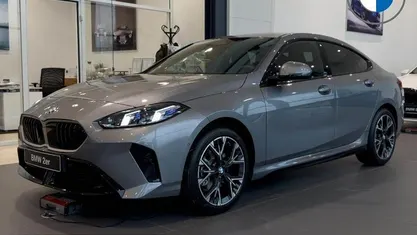 Neu BMW 220 M Sport 170 PS (125 kW) 2025 Grau Limousine