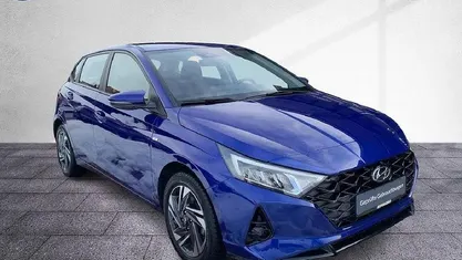 Intense blue / mic Gebraucht 2023 Hyundai i20 Trend Limousine | 18.990 € (Fairer Preis)