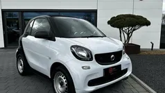 Schwarz Gebraucht 2019 Smart ForTwo Electric Drive Kleinwagen | 8.290 € (Fairer Preis)