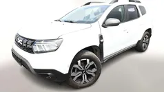 Gletscherweiss Gebraucht 2023 Dacia Duster Journey SUV | 22.280 € (Fairer Preis)