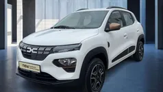 Weiß (kaolinweiß (weiß)) Gebraucht 2024 Dacia Spring Extreme Kleinwagen | 15.890 € (Fairer Preis)
