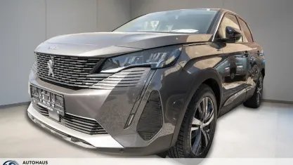Gebraucht Peugeot 3008 Allure 181 PS (133 kW) 2022 Grau SUV