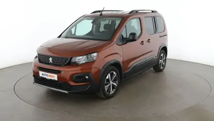 Gebraucht Peugeot Rifter Allure 131 PS (96 kW) 2020 Braun Van / Kleinbus