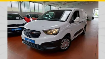 Gebraucht Opel Combo Edition 110 PS (80 kW) 2021 Weiß Van / Kleinbus