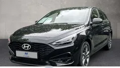 Schwarz Gebraucht 2025 Hyundai i30 Advantage Limousine | 23.990 € (Fairer Preis)