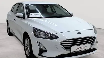 Frostweiß Gebraucht 2021 Ford Focus Cool & Connect Limousine | 9.990 €