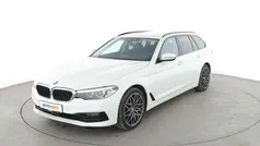 Weiß Gebraucht 2020 BMW 520 Sport Line Kombi | 28.250 € (Fairer Preis)