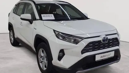 Schneeweiß Gebraucht 2022 Toyota RAV4 Hybrid Business Edition SUV | 28.390 € (Superpreis)