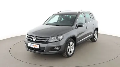 Gebraucht VW Tiguan LOUNGE 150 PS (110 kW) 2015 Grau SUV
