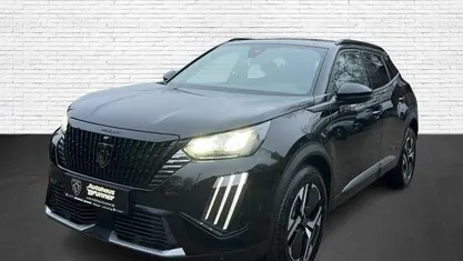Gebraucht Peugeot 2008 Allure 136 PS (100 kW) 2025 Schwarz SUV