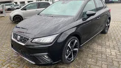 Mitternachtsschwarz Neu 2025 Seat Ibiza FR Limousine | 23.290 € (Guter Preis)
