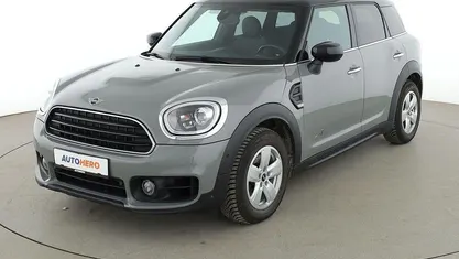 Begagnad Mini Cooper Countryman 136 HK (100 kW) 2019 Grå SUV