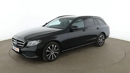 Gebraucht Mercedes E300 Avantgarde 122 PS (89 kW) 2020 Schwarz Kombi