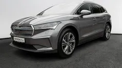Grau Gebraucht 2024 Skoda Enyaq iV Loft SUV | 51.990 € (Fairer Preis)