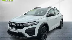 Arktisweiß (weiß) Neu 2025 Dacia Sandero Essentiel Kleinwagen | 15.885 € (Guter Preis)