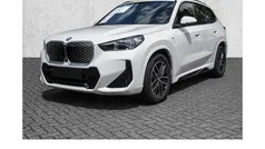 Weiß Neu 2025 BMW iX1 Comfort Edition SUV | 49.499 € (Guter Preis)
