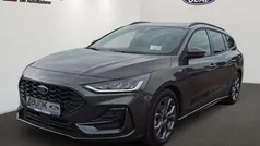 Magnetic metallic ( Gebraucht 2024 Ford Focus ST-Line Kombi | 24.900 € (Fairer Preis)