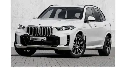Gebraucht BMW X5 M Sport 489 PS (359 kW) 2025 Weiß SUV