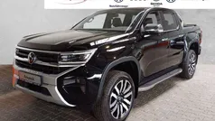 Midnight black metallic (metallic) Gebraucht 2023 VW Amarok Aventura Abholung | 53.990 € (Fairer Preis)