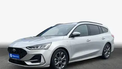 Używany Ford Focus ST-Line X 155 KM (114 kW) 2024 Srebrny Kombi