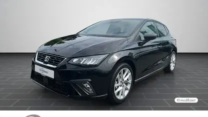 Gebraucht Seat Ibiza FR 95 PS (69 kW) 2025 Midnight schwarz metallic (metallic) Kleinwagen