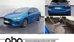Blau Gebraucht 2022 Ford Focus ST-Line X Limousine | 22.930 € (Fairer Preis)