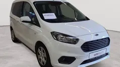 Frostweiß Gebraucht 2021 Ford Tourneo Courier Trend Van / Kleinbus | 15.790 € (Guter Preis)