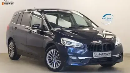 Usata BMW 218 Gran Tourer Luxury Line 140 CV (102 kW) 2018 Blu Monovolume