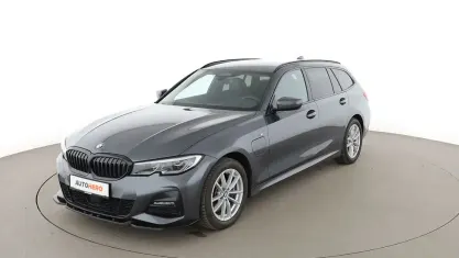 Gebraucht BMW 330 M Sport 252 PS (185 kW) 2021 Grau Kombi