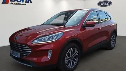 Lucidrot Gebraucht 2021 Ford Kuga Titanium SUV | 24.490 € (Guter Preis)