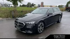Schwarz Gebraucht 2023 Mercedes E220 Avantgarde Kombi | 43.940 € (Guter Preis)