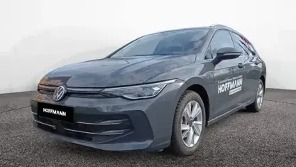 Gebraucht VW Golf VIII Style 150 PS (110 kW) 2024 Grau Kombi