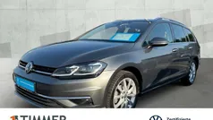 Grau Gebraucht 2020 VW Golf VII Highline Kombi | 21.890 € (Fairer Preis)