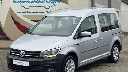 Reflexsilber metallic Gebraucht 2016 VW Caddy Van / Kleinbus | 8.790 € (Fairer Preis)