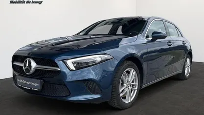 Gebraucht Mercedes A250 Progressive 218 PS (160 kW) 2021 Blau Limousine