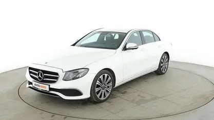 Gebraucht Mercedes E200 Avantgarde 184 PS (135 kW) 2019 Weiß Limousine