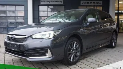 Grau Gebraucht 2021 Subaru Impreza Platinum Limousine | 22.850 € (Fairer Preis)