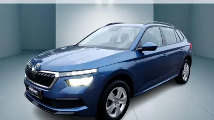 Gebraucht Skoda Kamiq Active 95 PS (69 kW) 2021 Titanblau metallic SUV