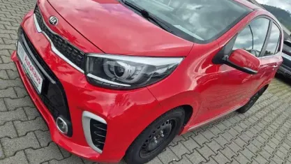 Używany Kia Picanto GT-Line 84 KM (61 kW) 2017 Czerwony Hatchback