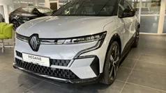 Rafalgrau metallic/dach black Gebraucht 2023 Renault Mégane Techno Limousine | 33.490 € (Fairer Preis)