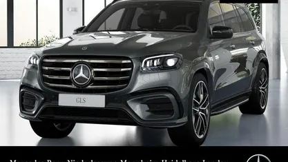 Grau Gebraucht 2025 Mercedes GLS580 AMG SUV | 129.590 € (Fairer Preis)