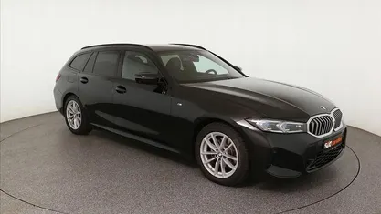 Gebraucht BMW 320 M Sport 140 PS (102 kW) 2025 Schwarz Kombi