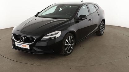 Brugt Volvo V40 Momentum 122 HK (89 kW) 2019 Sort Stationcar