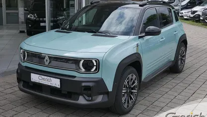 Gebraucht 2025 Renault 4 E-Tech Iconic SUV | 36.429 € (Fairer Preis)