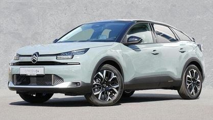 Używany Citroën e-C4 114 kW (156 KM) 2024 Zielony Sedan/Limuzyna