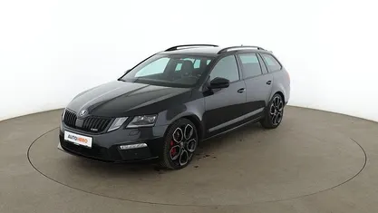 Używany Skoda Octavia RS 245 KM (180 kW) 2018 Czarny Kombi